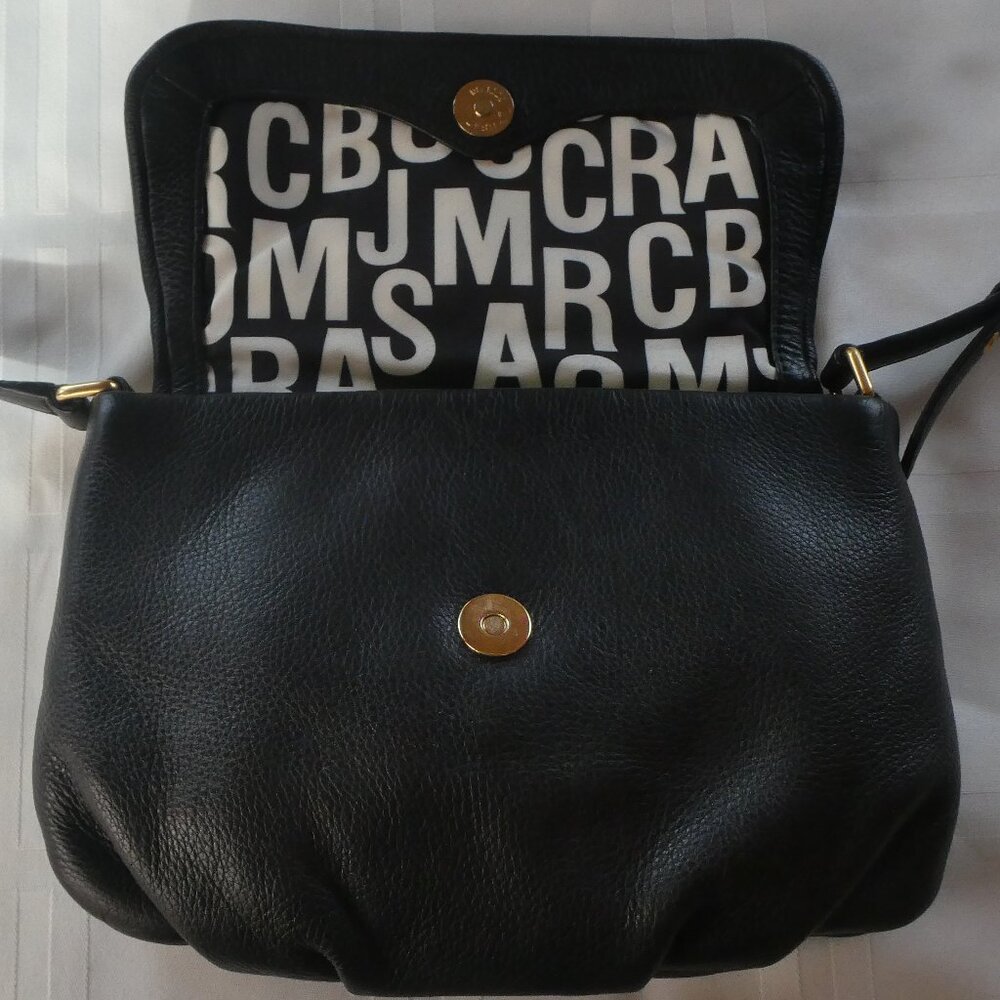 MARC by MARC JACOBS Classic Q Percy Flap Crossbody, Black Leather - Picture 7 of 15